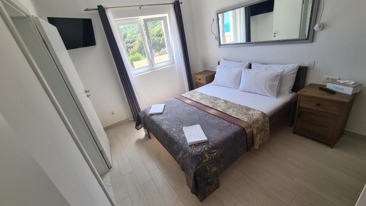 Apartments Tanja Zavalatica Ngoại thất bức ảnh